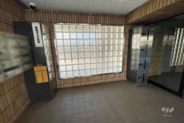 共用ポストと宅配ボックス