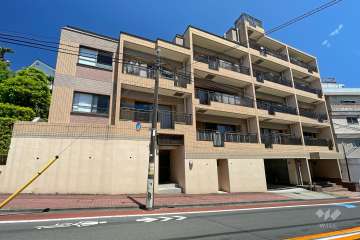 ハイホーム南馬込の外観（西側から）　