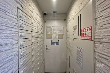 宅配ボックスと共用ポスト