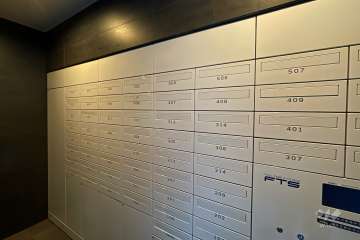 宅配ボックスと共用ポスト