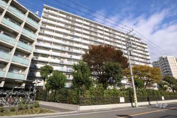 南六郷パークハウスの外観（南西側から）