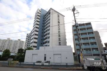 南六郷パークハウスの外観(南西側から)