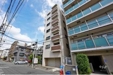 ランデージ市役所通りの外観（南東側から）