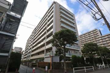 多摩川グリーンスクエアの外観（南東側から）