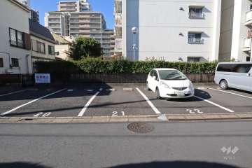 敷地内駐車場（屋外平面式）