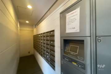 宅配ボックスと共用ポスト