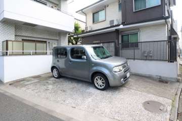 敷地内駐車場（屋外平面式）