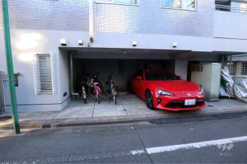 敷地内駐車場（屋内平面式）