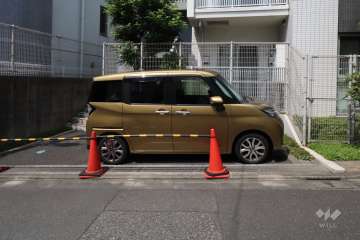 敷地内駐車場（屋外平面式）