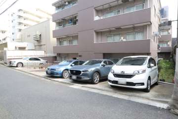 敷地内駐車場（屋外平面式）