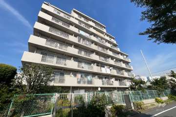 エンゼルハイム梅屋敷の外観(南側から）