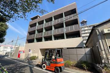 ブライズ蒲田イーストの外観（南西側から）