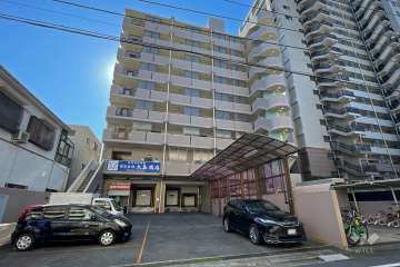 グランイーグル多摩川緑地の外観（北東側から）