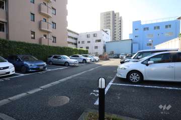 敷地内駐車場（屋外平面式）