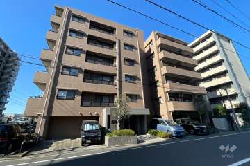 グランイーグル多摩川緑地１０の外観（東側から）