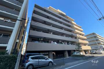グランイーグル多摩川緑地１０の外観（南西側から）