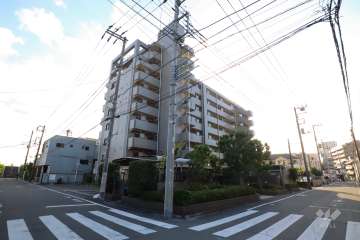 グローウィング城南の外観(北東側から)