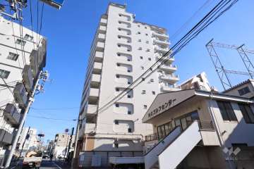 矢口フラワーマンションの外観(北西側から)