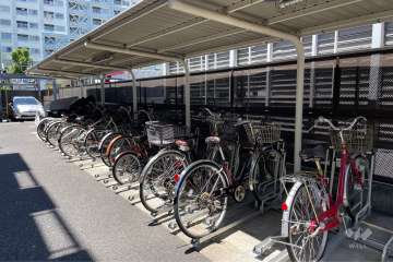 駐輪場（屋根あり）