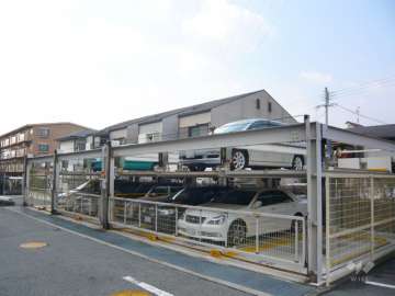 敷地内駐車場（機械式）