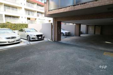 敷地内駐車場（屋外機械式）