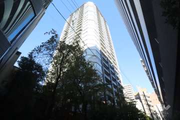 銀座タワーの外観(南側から)