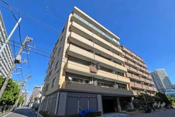 クレストフォルム月島シティコートの外観（南西側から）