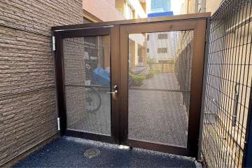 敷地部分にある駐輪場