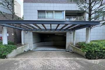 駐車場の出入り口