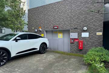 敷地内駐車場（屋内機械式）