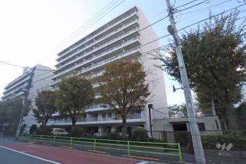 月島リバーハウスB棟の外観(東側から)