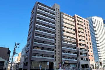 リアマンシオン晴海の外観（西側から）