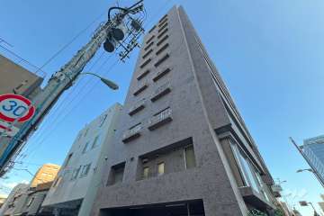 リアマンシオン晴海の外観（西側から）2