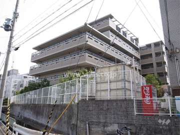 ヴェルビュ上甲子園の外観（西側から）