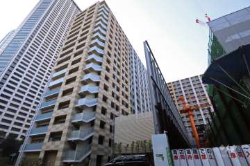 クレストシティレジデンスの外観(北東側から)