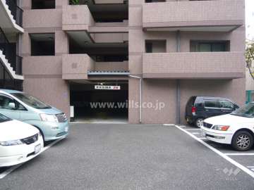 敷地内駐車場