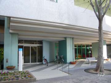 メインエントランス