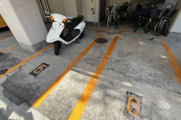 バイク置き場