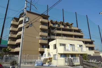 エクセレンス西宮山の手の外観（東側から）