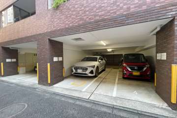 敷地内駐車場（屋内平面式）