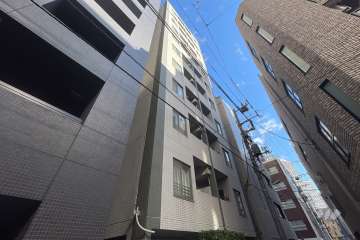 ニューハイツ八丁堀の外観（南東側から）