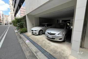 敷地内駐車場（屋内平面式）