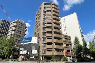 東京八重洲アムフラットの外観（南西側から）