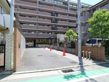 敷地出入り口