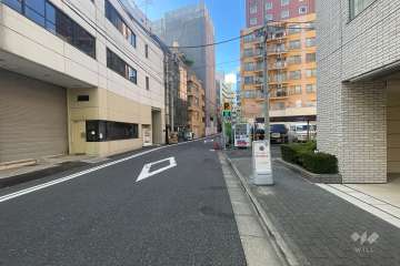 敷地南西側の前面道路
