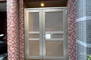 駐輪場の出入り口　　