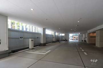 敷地内駐車場(屋内平面式)