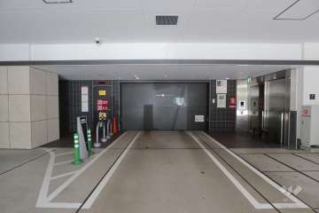 敷地内駐車場(屋内機械式)