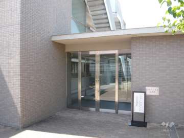 エントランス（オートロック付き）