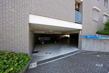 敷地内駐車場(屋内平面式)